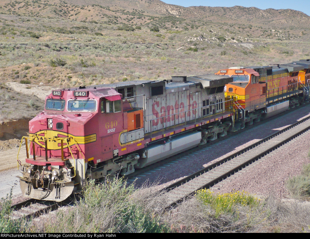 Warbonnet Leader at Hill 582